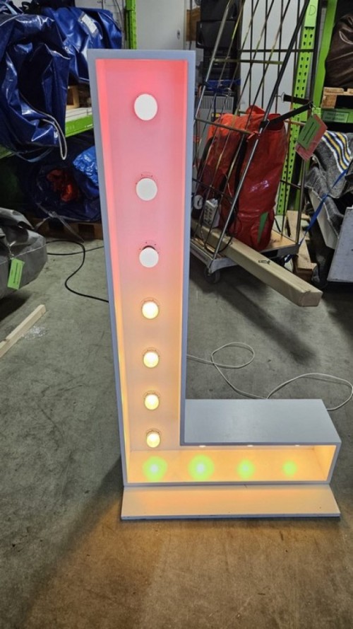 Lichtletters - Love (roze/warm wit)